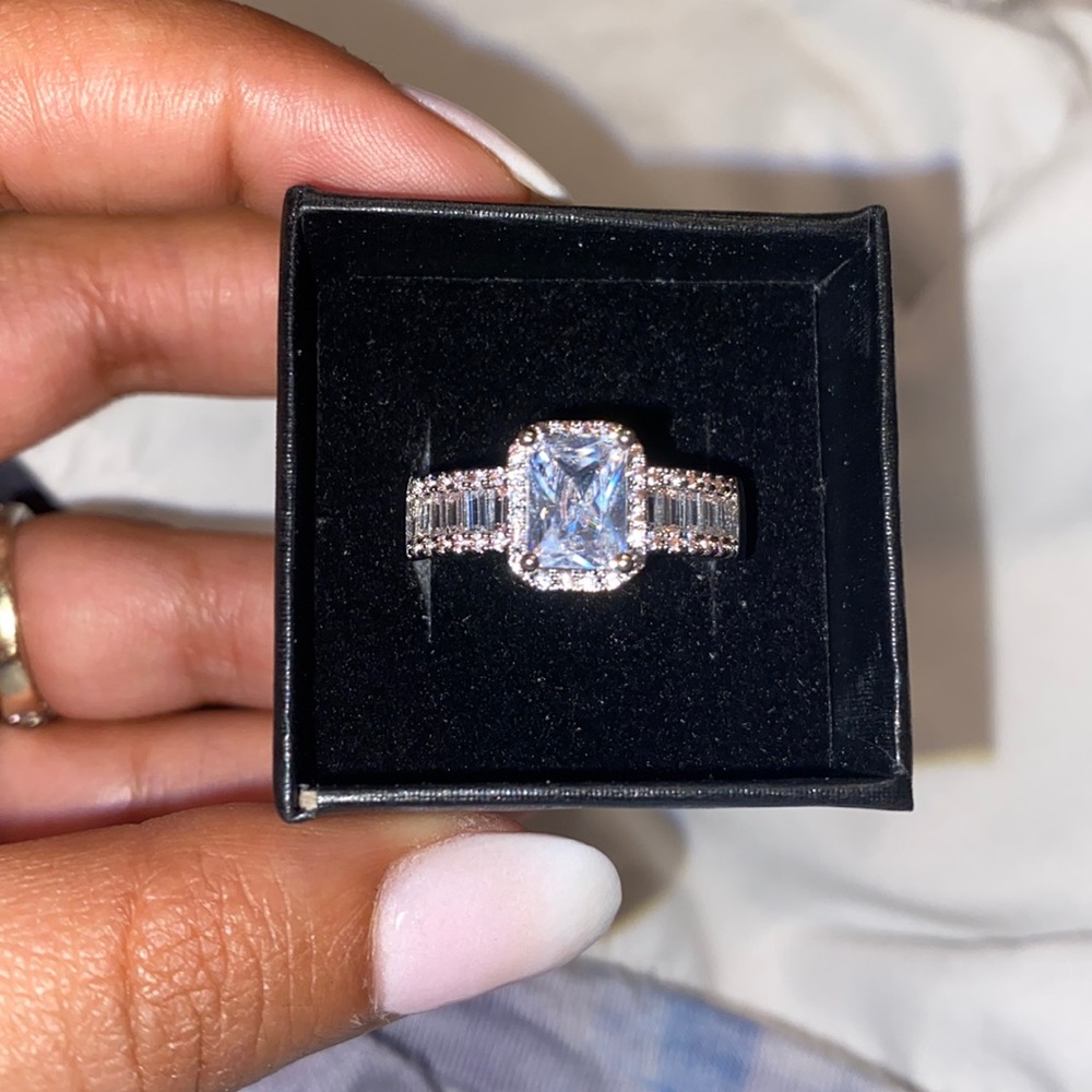 925 sterling silver beautiful engagement ring